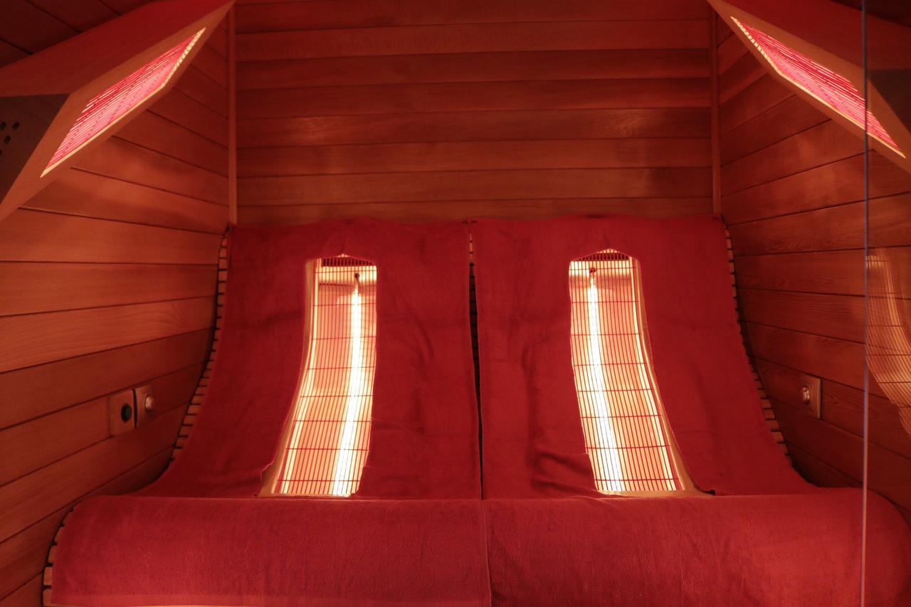 B&B For 2-Wellness For 2 Bruges Esterno foto