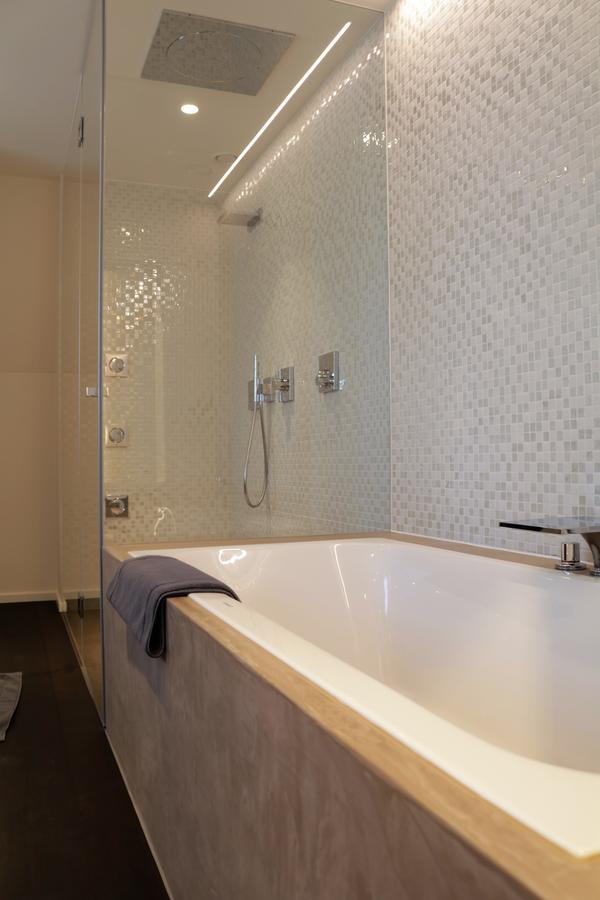 B&B For 2-Wellness For 2 Bruges Esterno foto